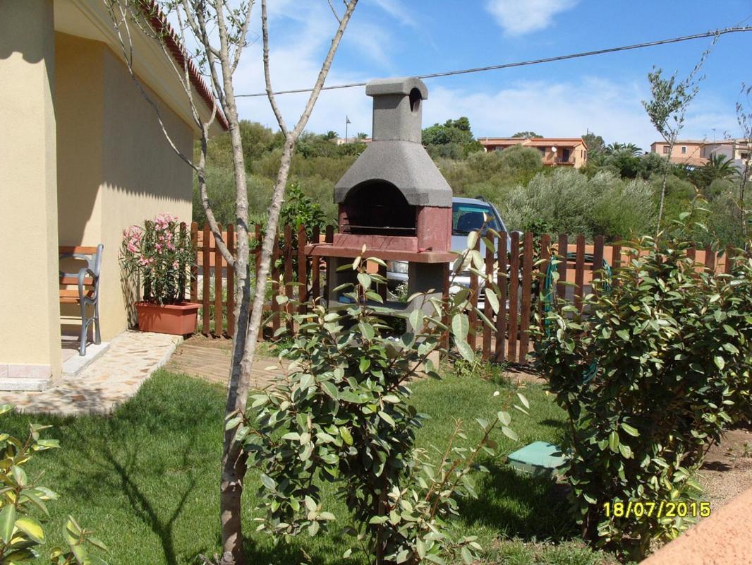 Casadelfaro Con Giardino A Pittulongu 600Metri Dalla Spiaggia Villa Olbia Exterior foto